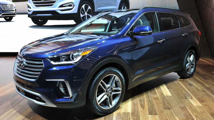 Đánh giá Hyundai SantaFe 2017 Giá  KM nội ngoại thất