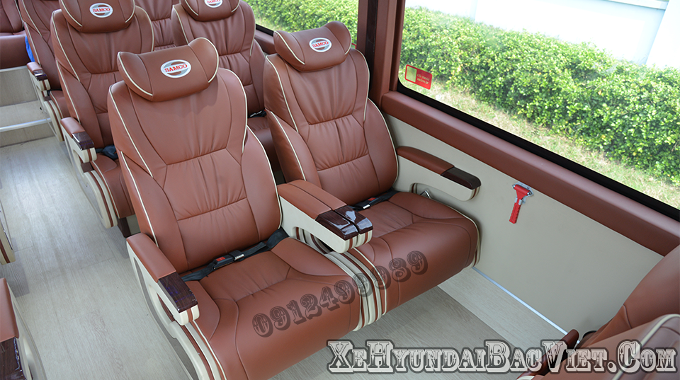 xe-khach-Samco-Felix-Limousine-17-Chỗ-xehyundaibacviet.com (8)